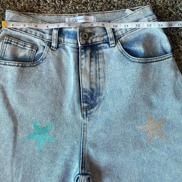 Q2 Jeans with Star Print XS - Picture 12 of 14